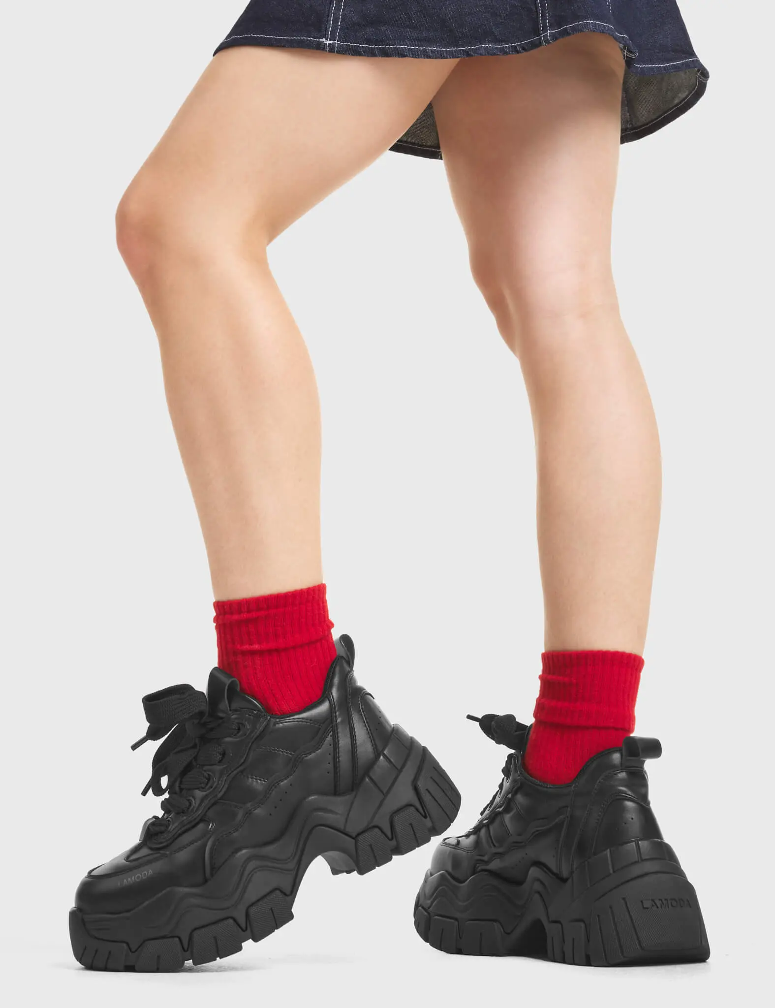 Struttin' Chunky Platform Sneakers - Image 2