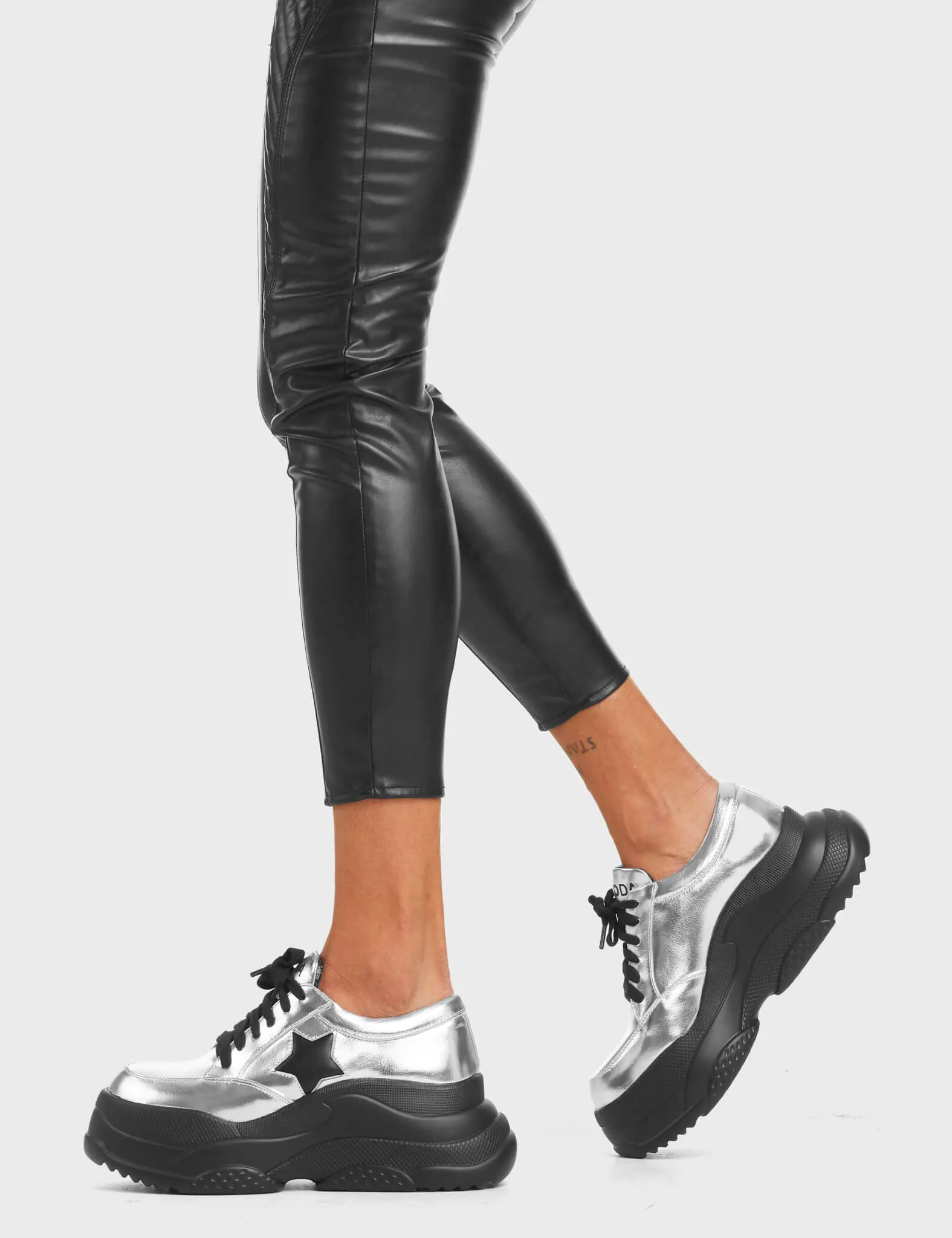 Venus Chunky Platform Sneakers - Image 4